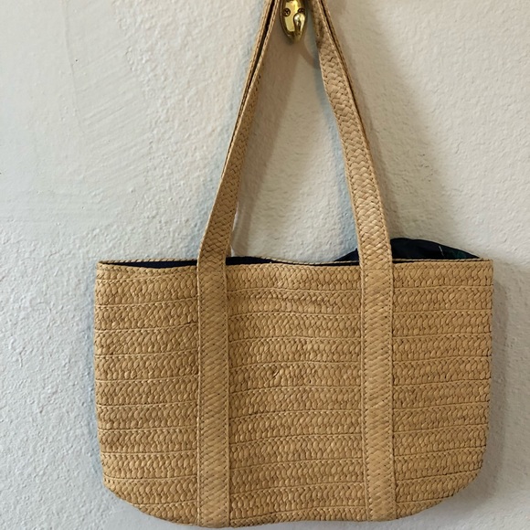 Draper James straw bag with floral sash - Picture 2 of 4